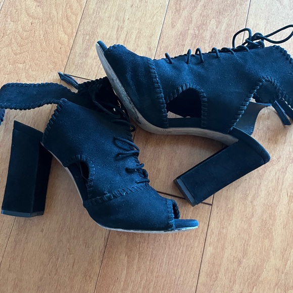 Alexandre Birman black suede open toe booties - Picture 14 of 15